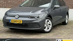 Gebruikt 2022 VW Golf VIII Life Stationwagen | € 22.995 (Eerlijke prijs)