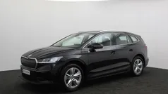Zwart Gebruikt 2024 Skoda Enyaq iV Selection SUV | € 44.900 (Eerlijke prijs)