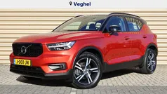 Gebruikt 2020 Volvo XC40 R-Design SUV | € 31.950 (Eerlijke prijs)
