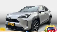 Grijs Gebruikt 2024 Toyota Yaris Cross Edition SUV | € 28.845 (Eerlijke prijs)