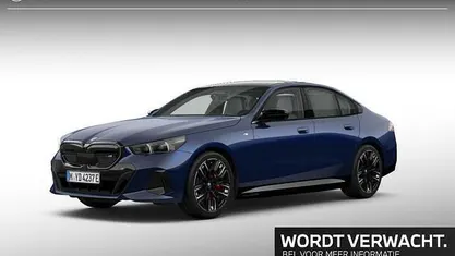 Bmw individual tansanit metallic (blauw metallic) Occasion 2024 BMW i5 Comfort Edition Sedan | € 73.900 (Goede deal)