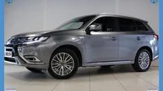 Grijs Gebruikt 2020 Mitsubishi Outlander P-HEV Intense SUV | € 25.449 (Eerlijke prijs)