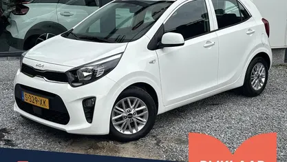 Wit Gebruikt 2023 Kia Picanto Hatchback | € 13.995 (Eerlijke prijs)