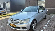 Grijs Gebruikt 2007 Mercedes C220 Sedan | € 3.998 (Eerlijke prijs)