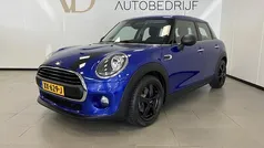 Gebruikt 2019 Mini ONE Salt Hatchback | € 17.855 (Eerlijke prijs)