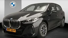 Zwart Gebruikt 2025 BMW 230 Comfort Edition Stationwagen | € 46.900 (Eerlijke prijs)
