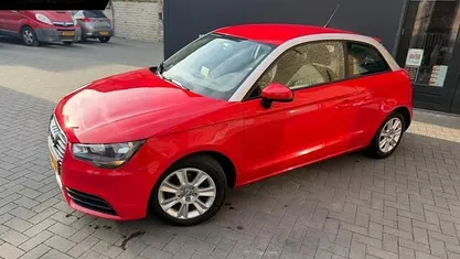 Occasion 2011 Audi A1 Attraction Hatchback | € 6.950 (Eerlijke prijs)