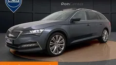 Grijs Gebruikt 2021 Skoda Superb Business Line Stationwagen | € 26.950 (Eerlijke prijs)
