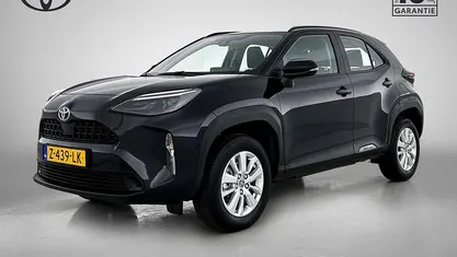 Zwart Occasion 2024 Toyota Yaris Cross Active SUV | € 26.800 (Eerlijke prijs)