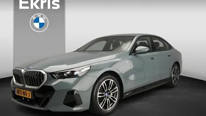 Occasion 2025 BMW i5 Shadowline Sedan | € 55.900 (Super prijs)