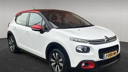 Gebruikt 2018 Citroën C3 Shine Hatchback | € 11.990 (Eerlijke prijs)