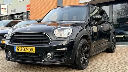 Gebruikt 2019 Mini One Countryman Business SUV | € 21.950 (Eerlijke prijs)