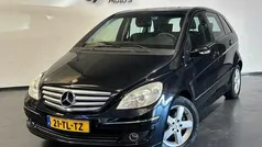 Zwart Gebruikt 2006 Mercedes B170 MPV | € 3.295 (Eerlijke prijs)