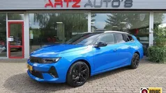 Blauw, metallic lak Gebruikt 2023 Opel Astra GS Line Stationwagen | € 32.900 (Eerlijke prijs)