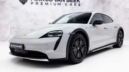 Gebruikt 2022 Porsche Taycan Cross Turismo SUV | € 62.850