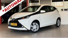 Gebruikt 2014 Toyota Aygo X-wave Hatchback | € 10.825 (Eerlijke prijs)