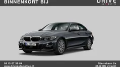 Grijs Gebruikt 2019 BMW 330 Executive Sedan | € 30.900 (Eerlijke prijs)