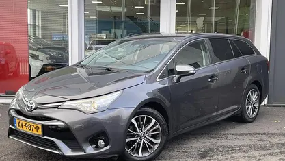 Gebruikt 2016 Toyota Avensis Business Edition Stationwagen | € 14.950 (Goede deal)