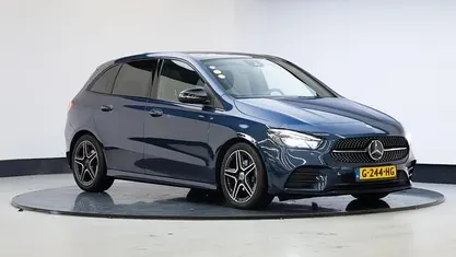 Blauw Occasion 2019 Mercedes B200 Business MPV | € 19.950 (Eerlijke prijs)
