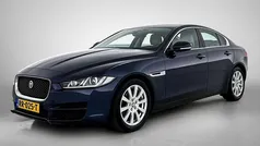 Blauw (metallic) Gebruikt 2018 Jaguar XE Prestige Sedan | € 18.990 (Goede deal)