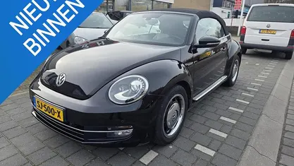 Occasion 2018 VW Beetle Design Cabriolet | € 17.750 (Eerlijke prijs)