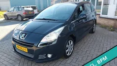 Grijs Gebruikt 2010 Peugeot 5008 MPV | € 1.500 (Super prijs)