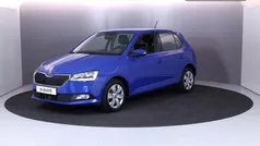 Blauw Gebruikt 2021 Skoda Fabia Ambition Hatchback | € 14.849 (Goede deal)