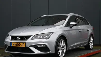 Grijs Gebruikt 2020 Seat Leon ST FR Stationwagen | € 14.950 (Eerlijke prijs)