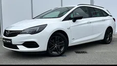 Wit Gebruikt 2022 Opel Astra Design & Tech Stationwagen | € 16.745 (Eerlijke prijs)