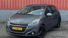 Gebruikt 2016 Peugeot 208 Allure Hatchback | € 7.990 (Eerlijke prijs)