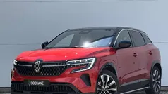 Twotone rouge flamme / noir é Gebruikt 2023 Renault Austral Techno SUV | € 33.300 (Goede deal)