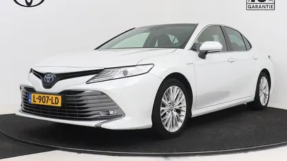 Occasion 2021 Toyota Camry Executive Sedan | € 34.950 (Eerlijke prijs)