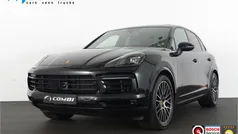 Zwart Gebruikt 2023 Porsche Cayenne Platinum Edition SUV | € 100.545 (Eerlijke prijs)