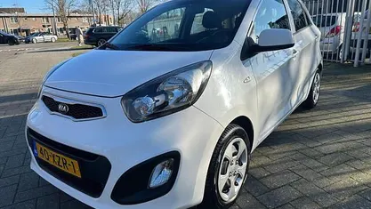 Occasion 2012 Kia Picanto Comfort Hatchback | € 4.250 (Eerlijke prijs)