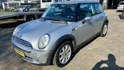 Gebruikt 2005 Mini ONE Pepper Hatchback | € 2.495 (Eerlijke prijs)