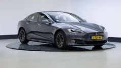 Grijs Gebruikt 2020 Tesla Model S Hatchback | € 37.450 (Eerlijke prijs)