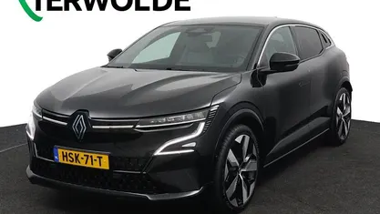 Occasion 2025 Renault Megane E-Tech Komfort Hatchback | € 33.945 (Eerlijke prijs)