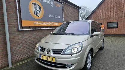 Occasion 2009 Renault Grand Scénic III MPV | € 1.745 (Super prijs)