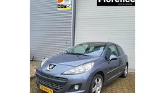 Grijs (metallic) Gebruikt 2011 Peugeot 207 Allure Hatchback | € 2.994 (Eerlijke prijs)