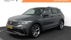 Grijs Gebruikt 2022 VW Tiguan Business+ SUV | € 37.635 (Eerlijke prijs)