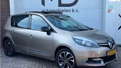 Gebruikt 2015 Renault Scénic III Bose Edition MPV | € 7.450 (Eerlijke prijs)