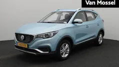 Blauw Gebruikt 2020 MG ZS Comfort Sedan | € 12.900 (Goede deal)