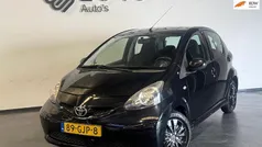 Zwart Gebruikt 2008 Toyota Aygo Hatchback | € 2.250 (Eerlijke prijs)