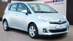 Grijs Gebruikt 2013 Toyota Verso-S MPV | € 9.750 (Eerlijke prijs)