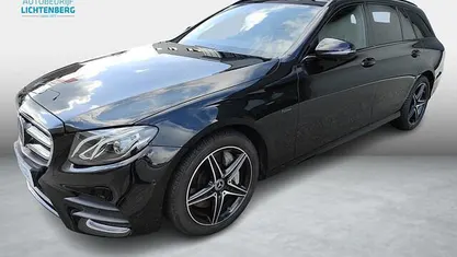 Zwart Gebruikt 2019 Mercedes 300 Business Stationwagen | € 24.950 (Goede deal)