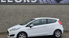 Wit Gebruikt 2013 Ford Fiesta Hatchback | € 6.450 (Eerlijke prijs)