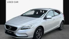 Grijs Gebruikt 2016 Volvo V40 Stationwagen | € 13.900 (Eerlijke prijs)