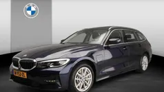 Gebruikt 2022 BMW 330e Executive Stationwagen | € 32.900 (Goede deal)