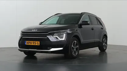 Zwart Gebruikt 2025 Kia Niro SUV | € 33.935 (Super prijs)