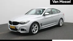 Grijs Gebruikt 2020 BMW 320 Executive Hatchback | € 24.400 (Super prijs)